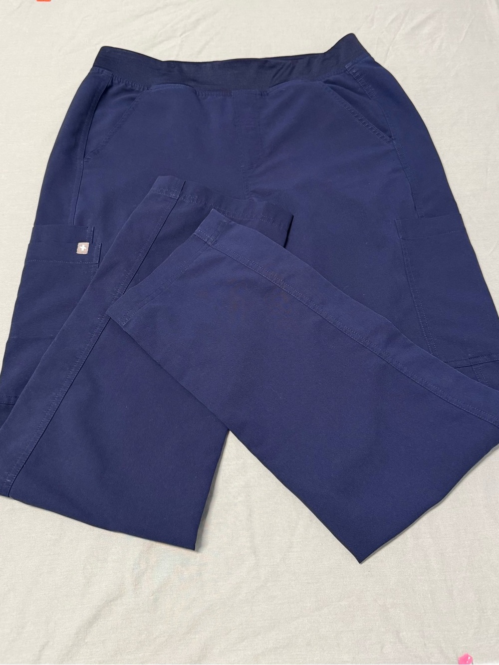 Figs Technical Collection Scrub Pants in Navy Blue Medium - Picture 2 of 7